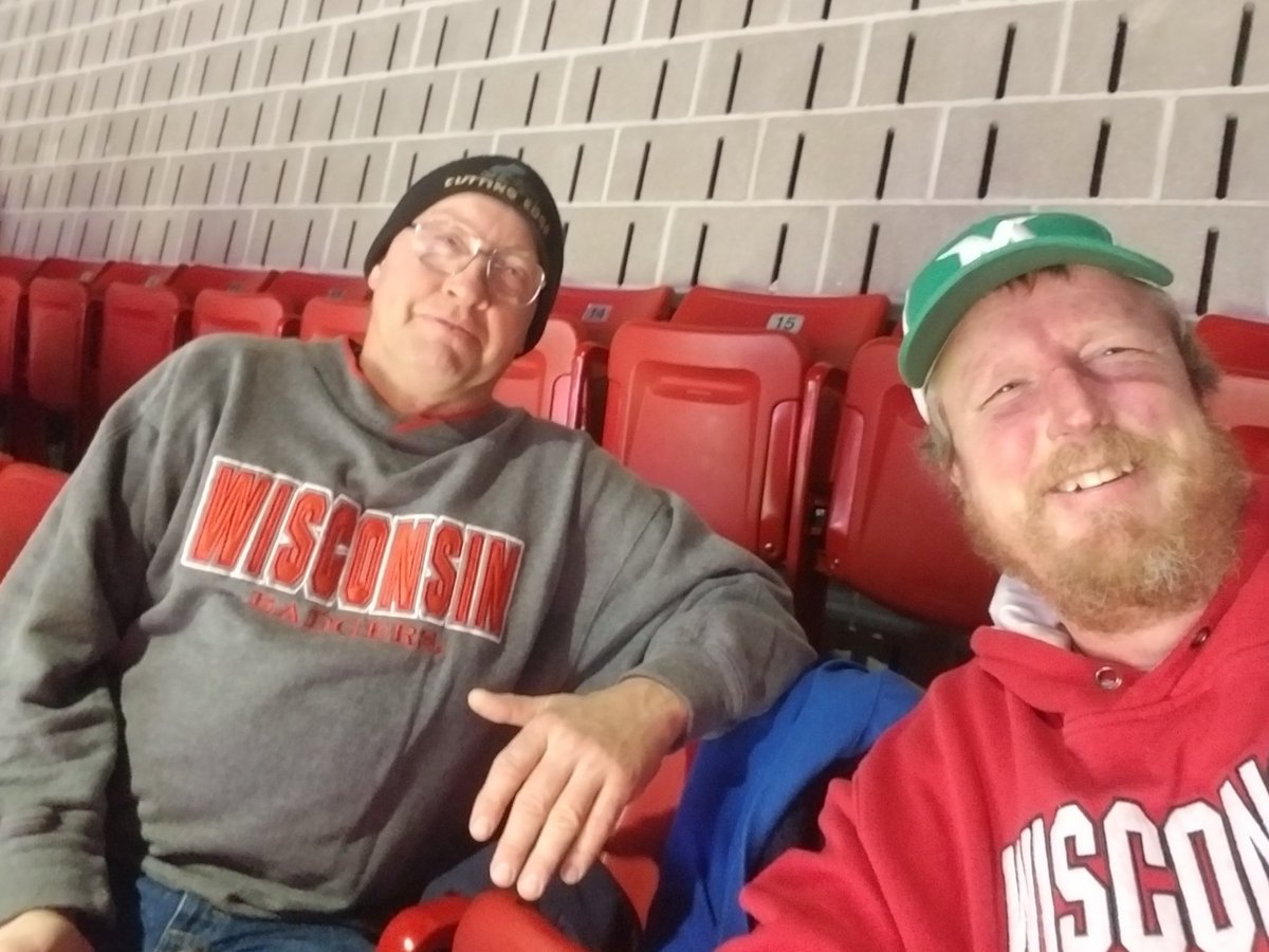 maynard1970's tweet image. Round 2 for the Game. #OnWisconsin