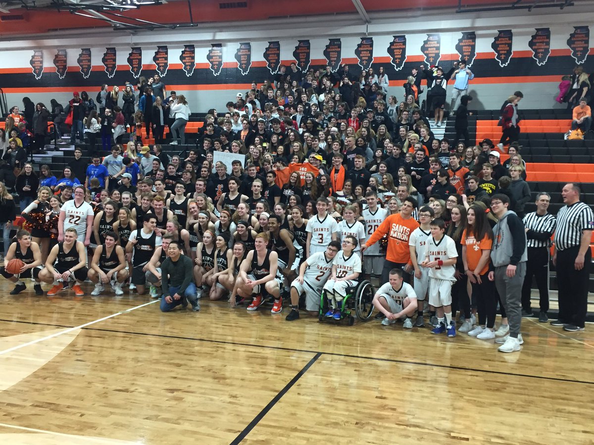 bballwoods23's tweet image. “ Let me win. But if I cannot win let me brave in the attempt.” - Special Olympics Oath.   

Love the way we support each other! #saintsfam