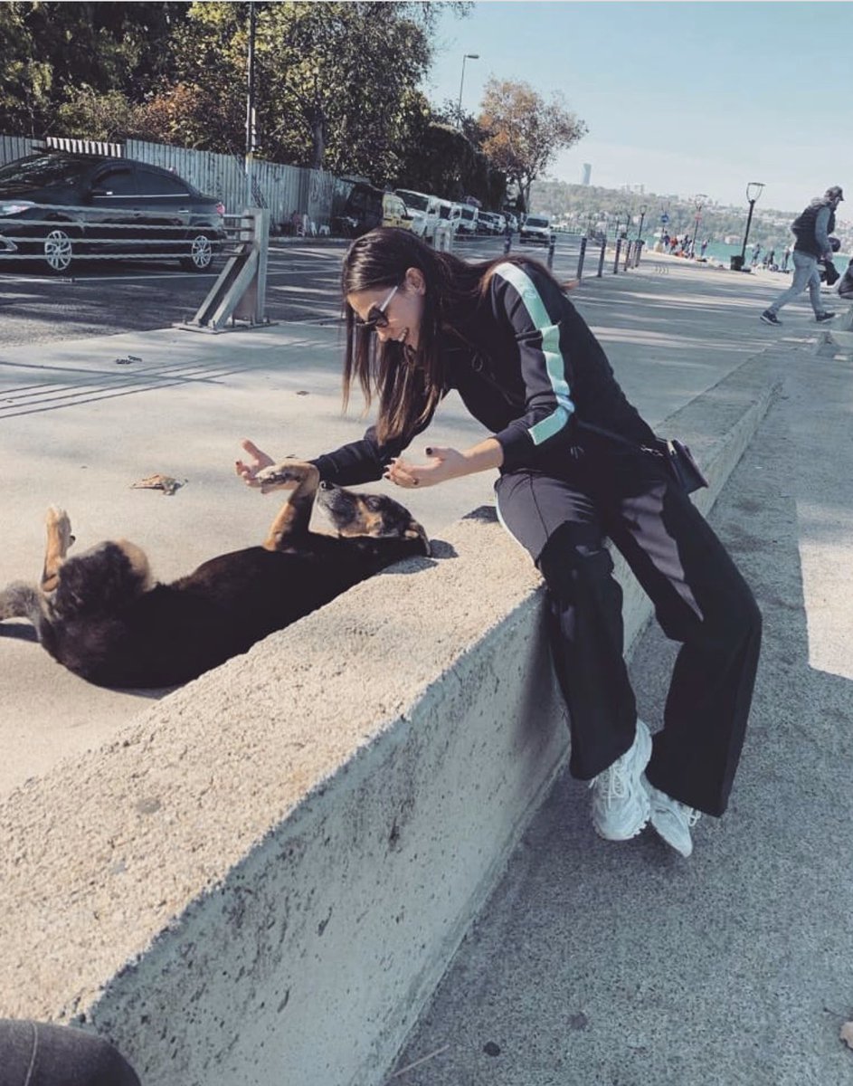 Free spirited old soul.  @dmtzdmr   #DemetÖzdemir