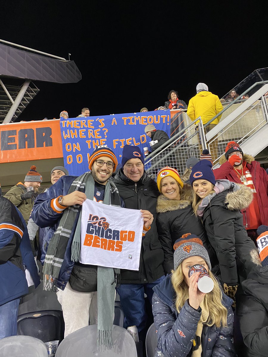 joeydickstein's tweet photo. @newms13 #FairWeatherFan https://t.co/tPwP3aqLn9