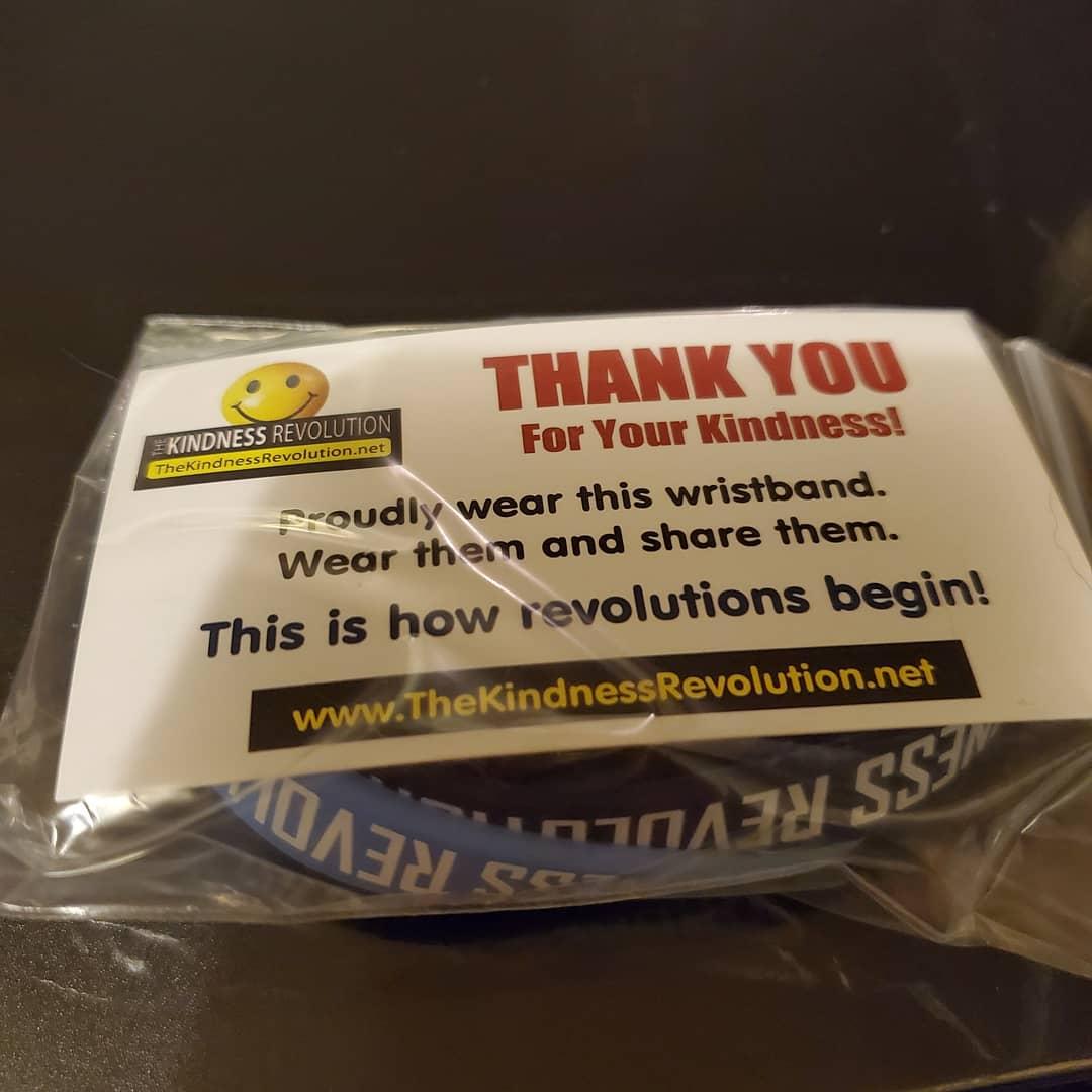 StreetTash's tweet photo. Did you know #itscool2bekind and if you cant find kindness,be it!! #TheKindnessRevolution https://t.co/umBlVKNiwE