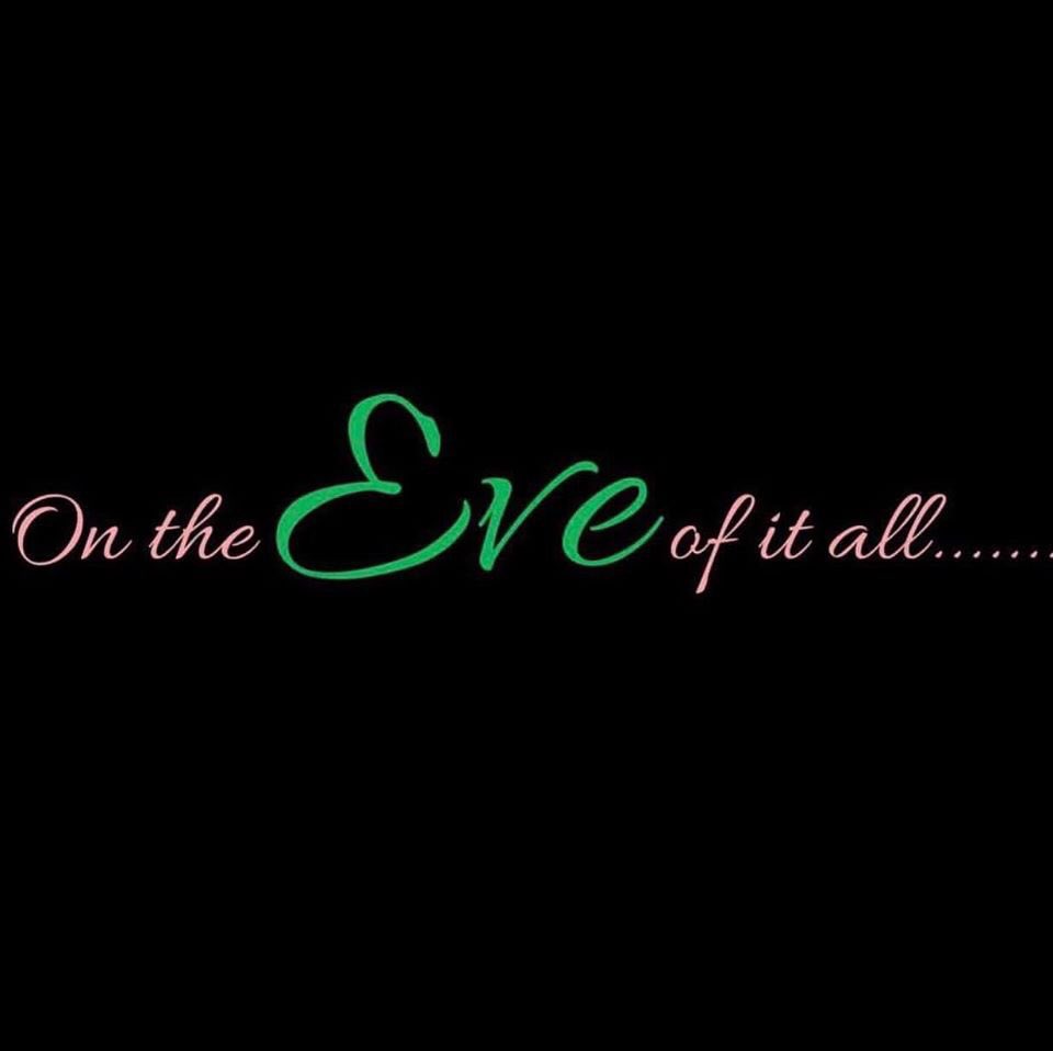jackiejohnson's tweet photo. ‘Twas the night before #J15Loading @akasorority1908 https://t.co/AhFGrfP9Xs