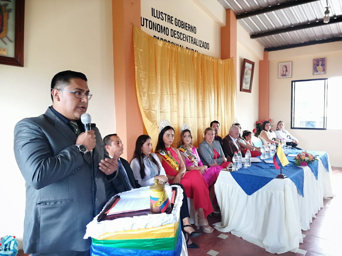 PatyJudithC's tweet photo. Participamos en el desfile cívico por conmemorarse el septuagésimo octavo aniversario de emancipación política de la Parroquia Capiro. Loor a esta noble tierra de gente trabajadora. https://t.co/ynGkbHTRQk