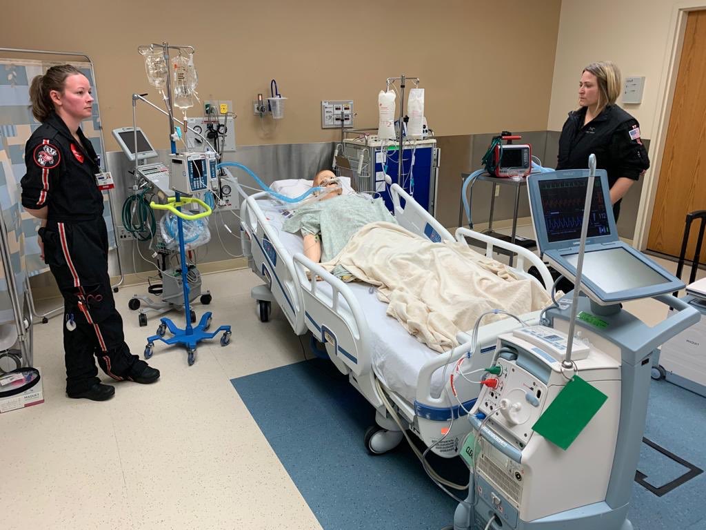 UWMedFlight's tweet photo. Sim training tonight for our flight nurses and physicians in the @WIsimulation lab @UWEmerMed @MadtownEM @UWHealth https://t.co/EI3MHw90iz