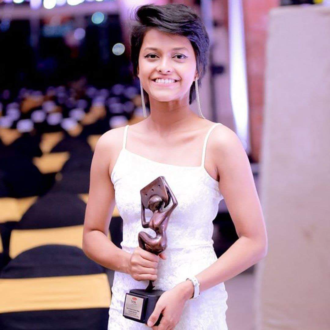 PSYGRaM1's tweet photo. @yohanimusic  #YouTuberChannel #SriLanka #girl #voiceover #amazingvoice
#singersongwriter https://t.co/7nj1ZHQIvt