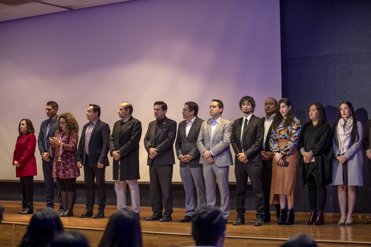 LGustavoPadilla's tweet photo. Hoy damos la bienvenida a las y los estudiantes de primer ingreso del ciclo 2020A. Los invito a disfrutar y aprovechar de la oportunidad de estar en @CUCEA_OFICIAL el mejor lugar para el talento. https://t.co/lmwHzKxkdk