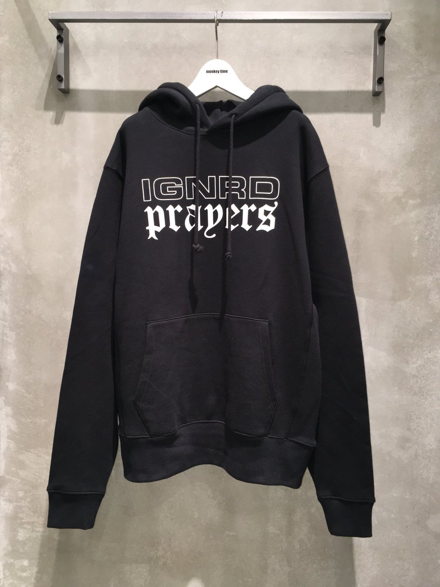 MT_OSAKA_'s tweet photo. 〈IGNORED PRAYERS〉
" OE HANDS HOODIE "
両面全体にストリートテイストを感じさせるロゴやプリントを落とし込んだブランドらしさある一着です。

17,000円(+tax)
#ignoredprayers 
#monkeytimejp https://t.co/kjMrhfNrVe