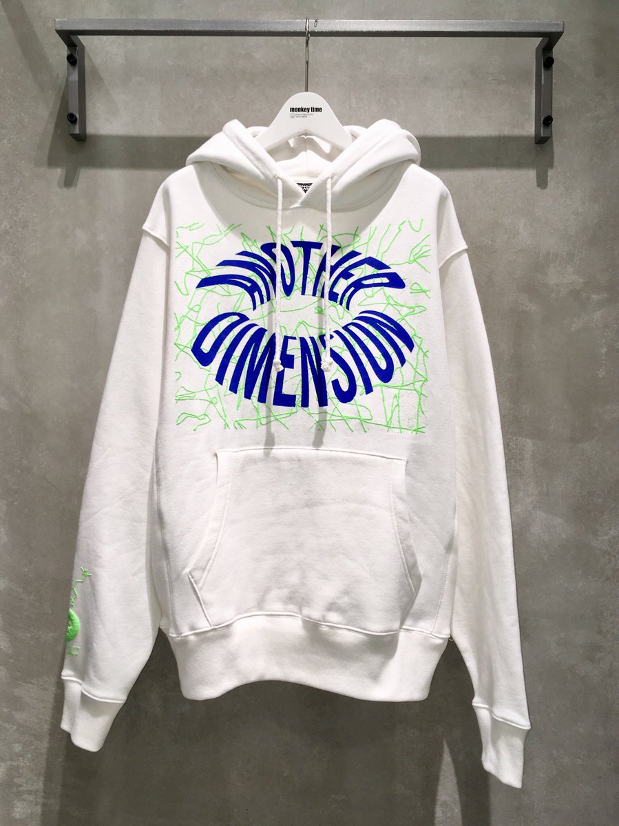 MT_OSAKA_'s tweet photo. 〈IGNORED PRAYERS〉
" ANOTHER DIMENSION HD "
共感覚というワードを同ブランドがイメージし、凹凸のある厚手のプリントで施した一着です。

18,000円(+tax)
#ignoredprayers 
#monkeytimejp https://t.co/lc7Fp2OWi7