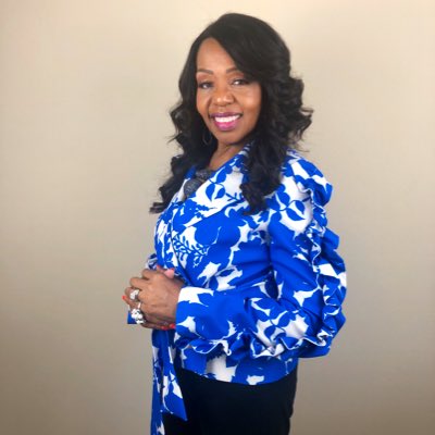 #NewProfilePic <a href="/iamykcarroll/">Yolanda Carroll</a>