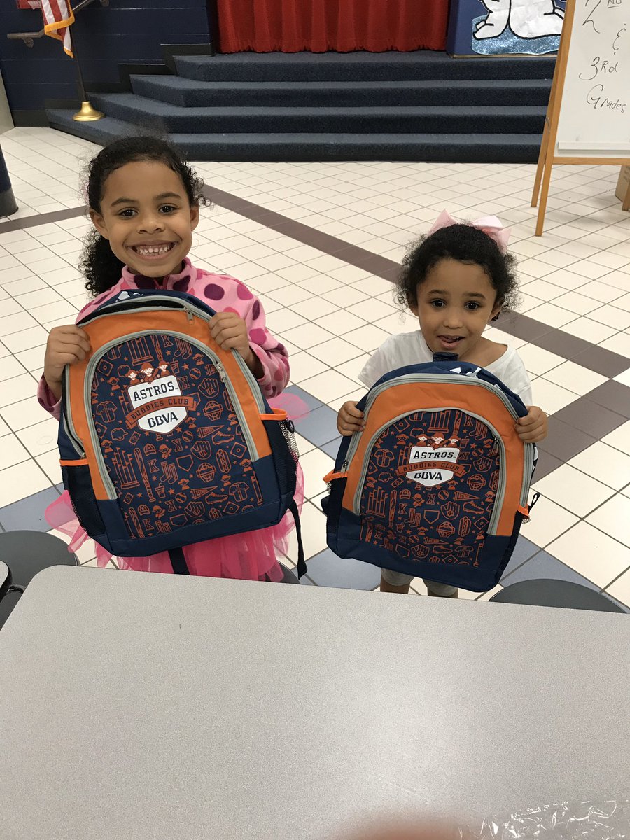 fraziergators's tweet photo. We want to give a special thank you to the Houston @astros and @HEB for helping us make tonight special. Check out our Astros gear! You all made our tiny humans SO happy! #CFISD #fraziergators https://t.co/G7OKNGwpCk
