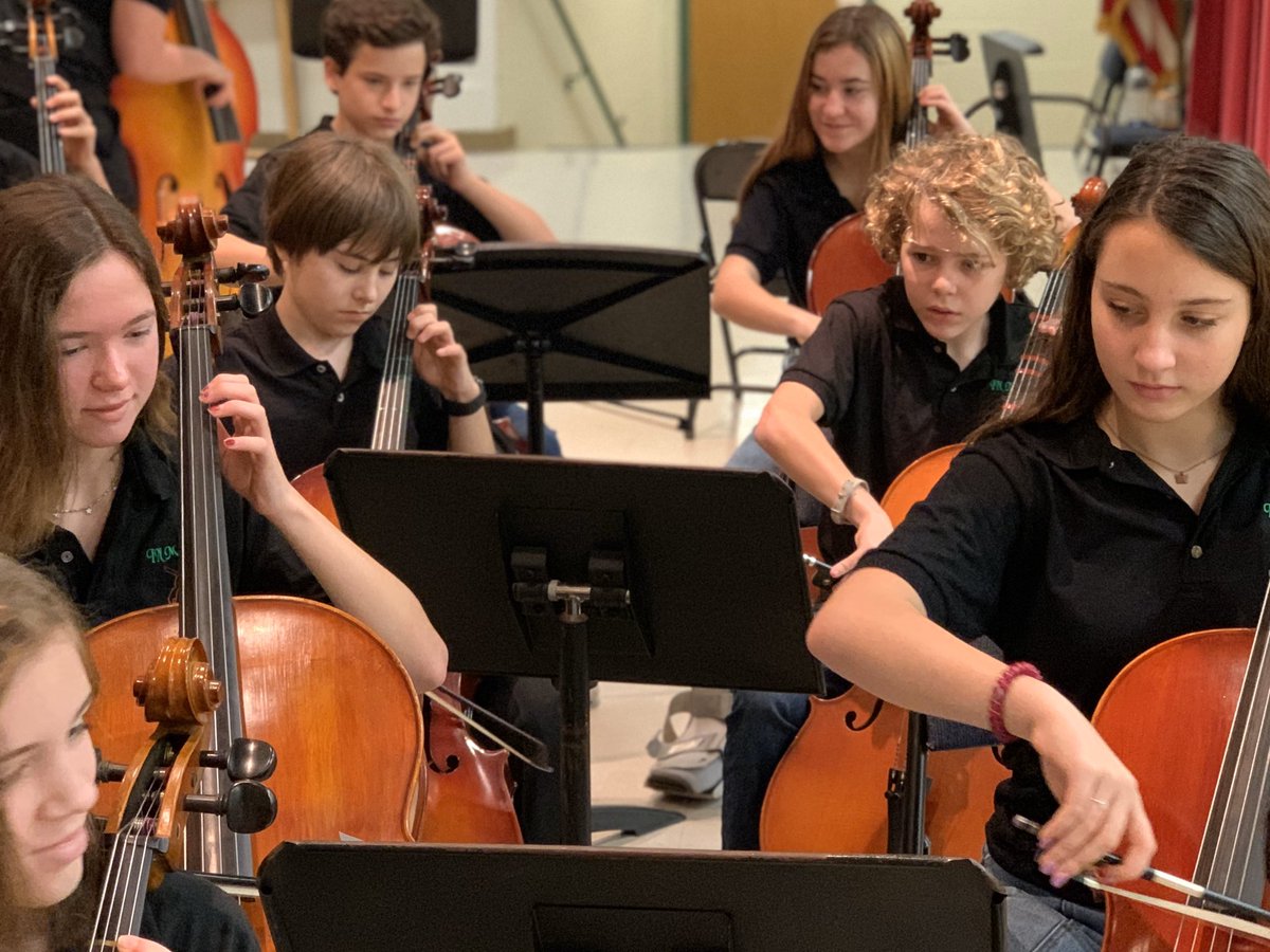 DTHMSOrchestra's tweet photo. The Inman Chamber Orchestra students were so excited to play for the 5th Graders from Morningside ES and Hope Hill ES! @APSInman @HopeHillElem @APSMorningside #apsarts #gradycluster https://t.co/IEAwNaB6yW