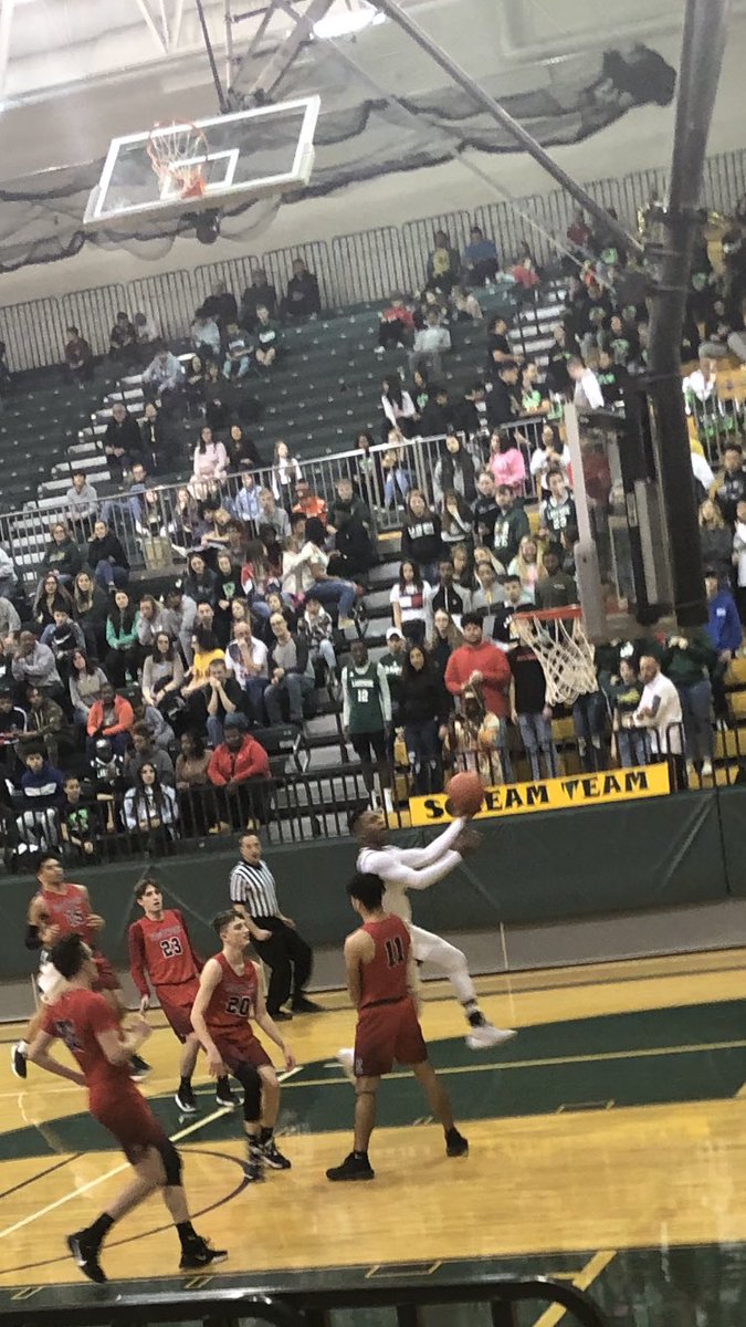 CoachBuzz77's tweet photo. Always good to beat the Wood! Great job @HoopsLakeside #bula https://t.co/5JcEb1oqZt