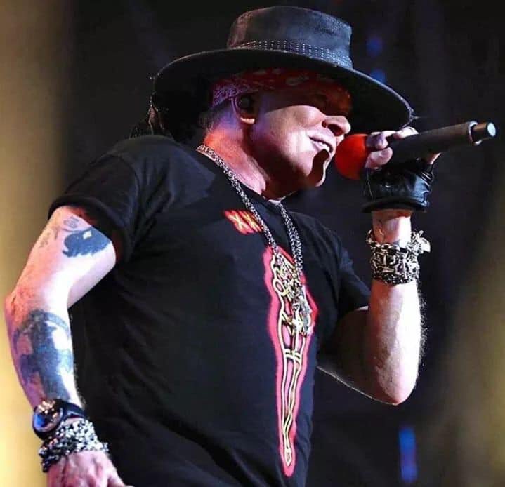 <a href="/TBoland87/">Tara ❤️GNR</a> <a href="/RikisRacPac/">Riki's RacPack</a> <a href="/JaneMonjardim/">Jane Monjardim</a> <a href="/gunnarssonmker1/">KERSTIN Gunnarsson</a> @LityGnRAXL <a href="/SanWAxl/">Sandrinha 🌷💕🇧🇷</a> Thank you Tara!
Good rest &amp; beautiful dreams to you all!