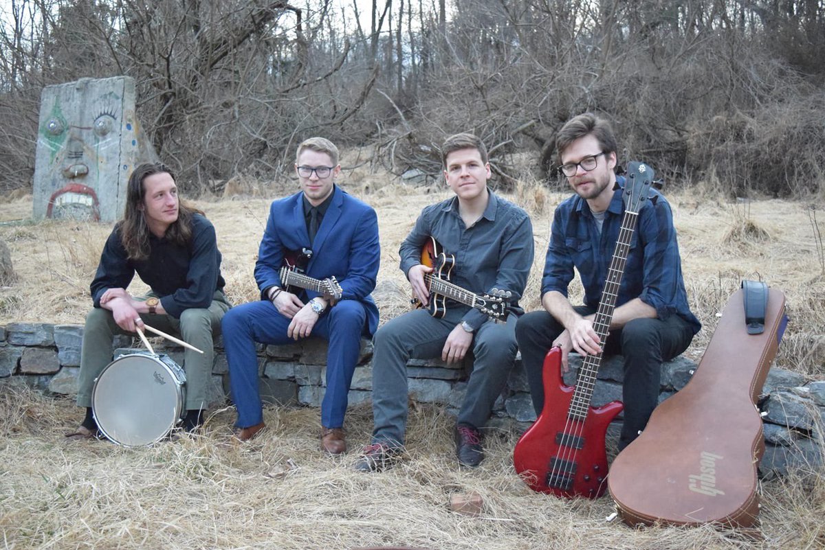 Andrew Huston Band w/The Groove Merchants and Pete Hill. <a href="/dawsonstreetpub/">Dawson Street Pub</a> Friday night 9pm  <a href="/ahustonion/">Andrew Huston</a> <a href="/GrooveMerchants/">The Groove Merchants</a> <a href="/petehillmusic/">Pete Hill</a> facebook.com/events/s/andre…