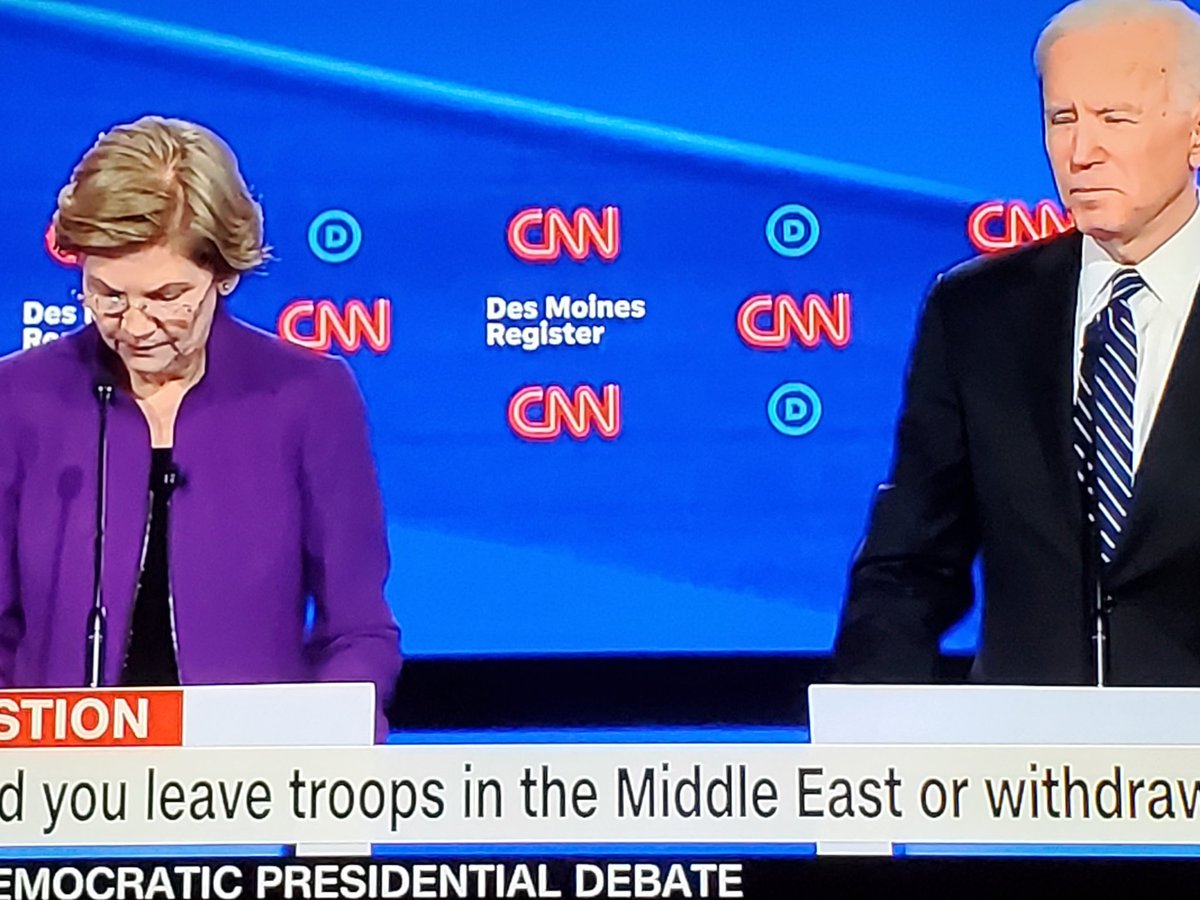 EmeraldEmpyre's tweet image. Watching the #demdebate7 #DemDebate right now!! 👍👍