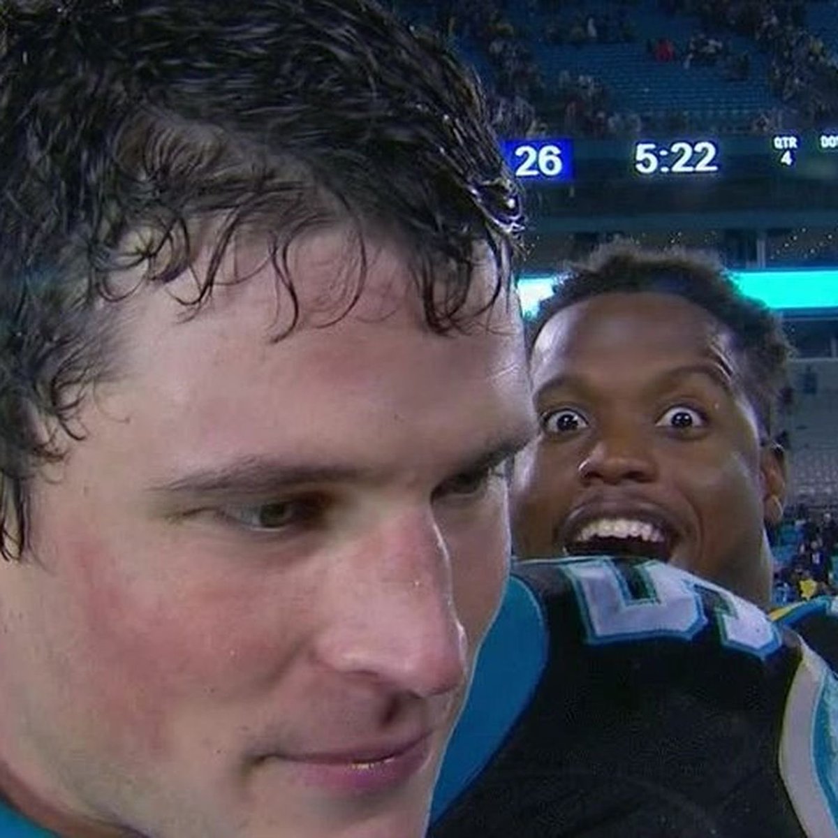 Jonathanstewar1's tweet photo. Luke kuechly is one of most pure and authentic people i’ve met! He was a great teammate and friend! honored to have played with you! The gridiron will miss your presence but I’m excited to see what the next chapter has for you! love you Bro! #KeepPounding https://t.co/0a6k4urcRu