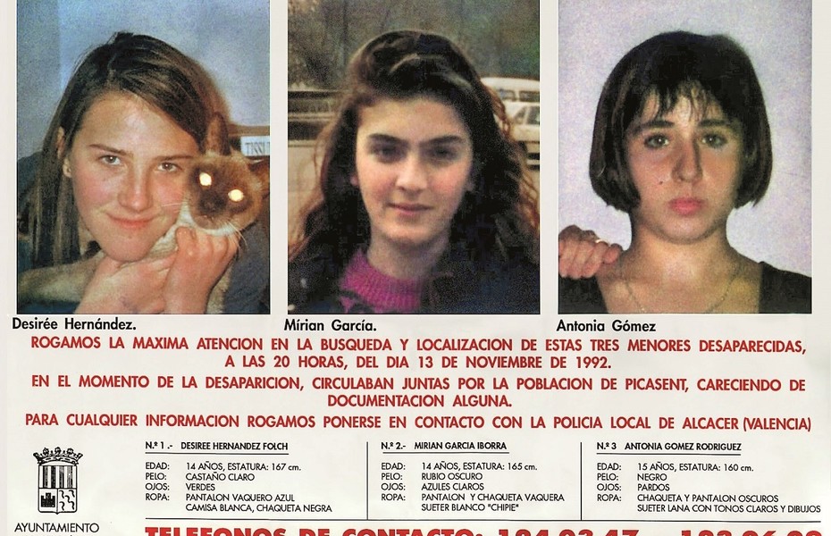 23Filmss's tweet photo. comunicación. Como buscan desviar el pensamiento de las masas, con tal de vender, a costa del dolor de las pérdidas de las familias de las víctimas. Este documental es completamente desolador, así que no es para cualquiera. https://t.co/8n3nKEBGzy