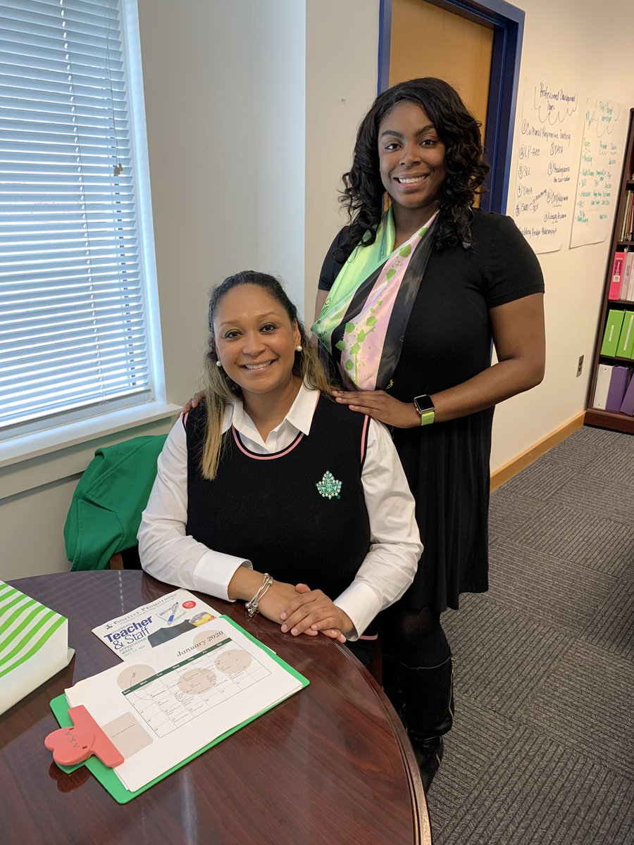 hmeducate's tweet photo. We are working hard and counting down to a special Founders’ Day. Ms. @MsGammage 1st!!! 💚💕 #AKA1908 #112service #sisterhood #akaeducators https://t.co/k9byyGsxaK