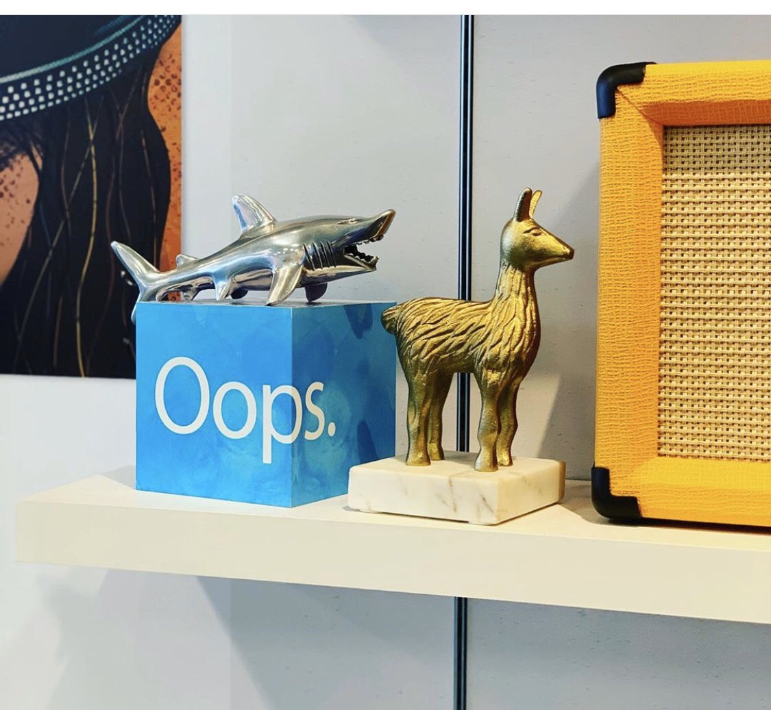 smallbizepp's tweet photo. The Danville team rocked CRU in December!  Not only did they bring home the golden llama for highest attainment but Amanda also sold the most CRU in the market and won the CRU shark!!! Proud of you guys!! #whatshappeninginheartland #lindathellama @Amy__Smith1 @ATTaKKpack https://t.co/XYhs1kjC8M