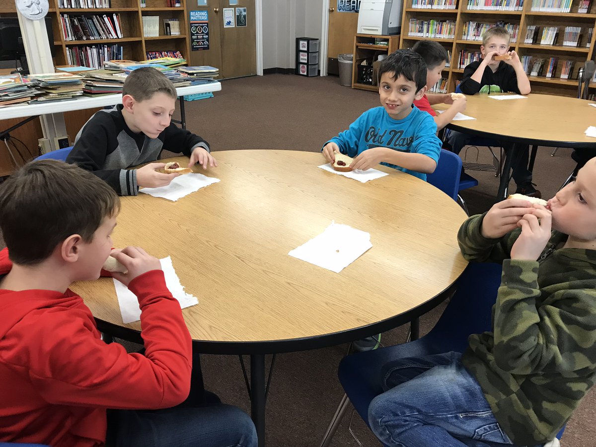 westylibrary's tweet photo. Homemade bread in honor of the Little Red Hen's hard work! @WestyElemSchool https://t.co/v2lXX28IPJ