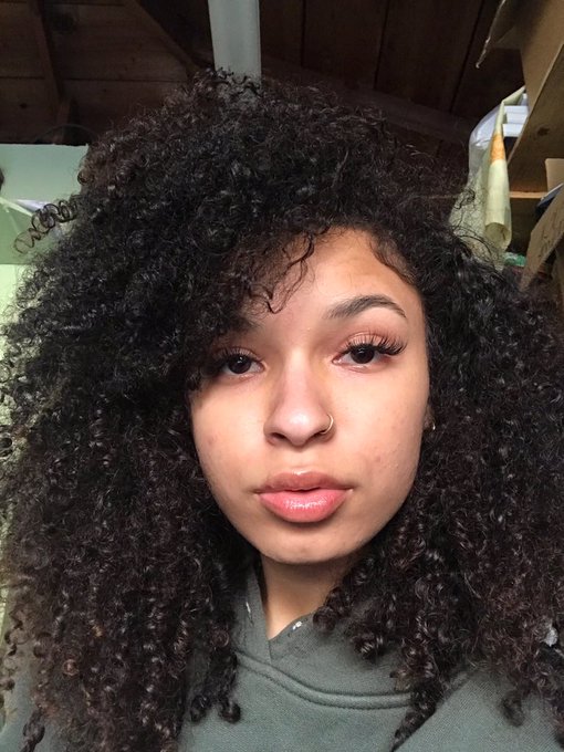 Trying not to edit my pics ! https://t.co/V0LVuAsDKd