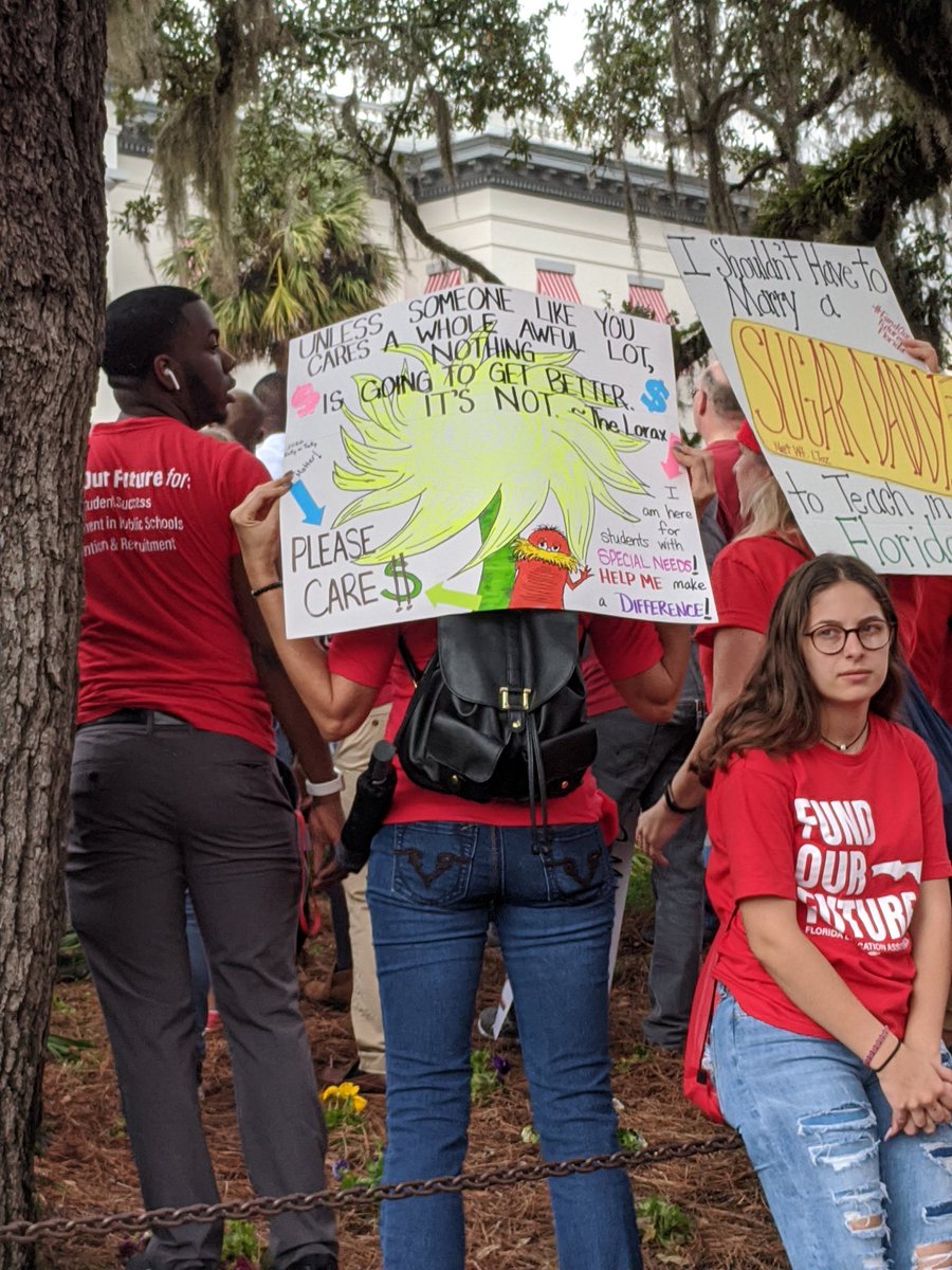 MrDonald1306's tweet photo. Volusia County supports their educators #ru4ed #VUE #RallyinTally #WheresTheFunding #Signs #4EveryStudent #FundOurFutureFL https://t.co/aAbwRS1XMX