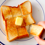 フライパンで【絶品バタートースト】を作る方法!