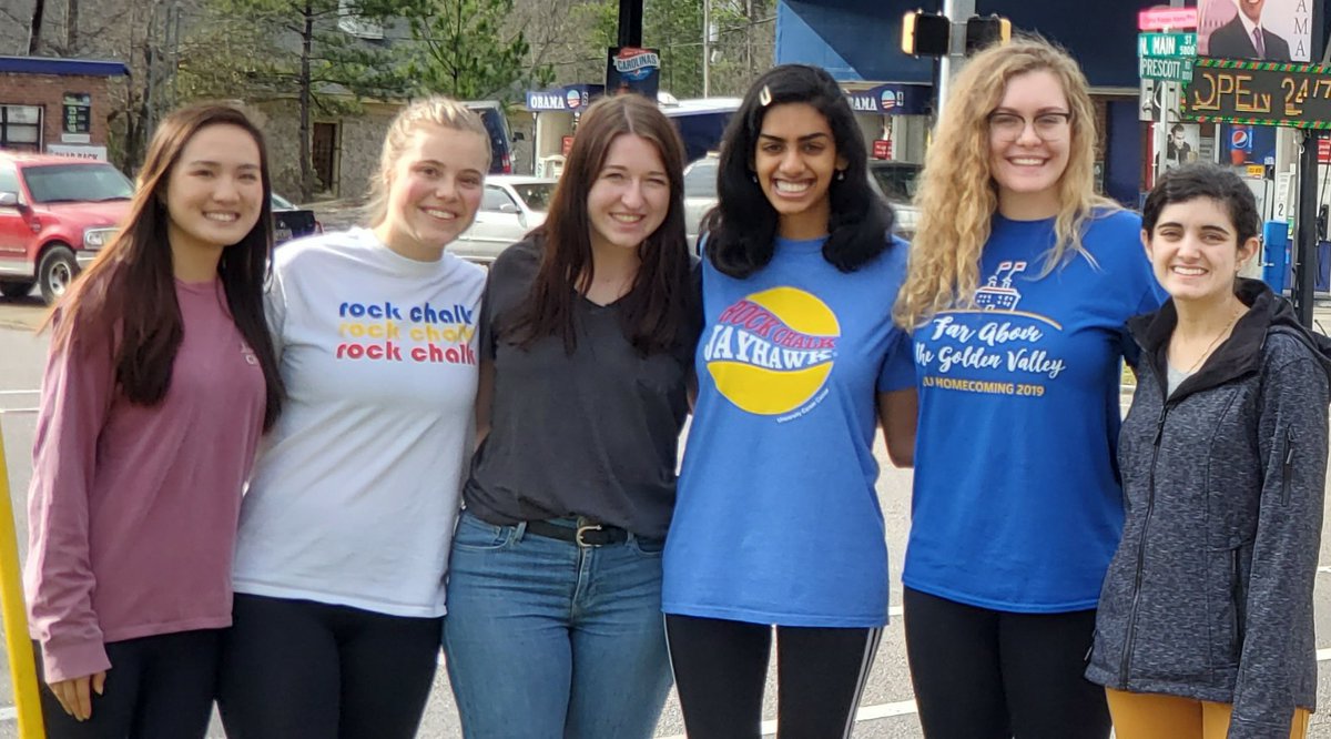 Healthy Columbia (@healthycolumbia) on Twitter photo These Amazing Women are giving part of their #WinterBreak from <a href="/KansasUniv/">KansasUniversity</a> to serve others with <a href="/HealthyColumbia/">Healthy Columbia</a>.
They're doing a #PopUpGroceryGiveAway
Thurs 1.17.20 from 1-4 at Toliver's Barbershop on N Main.
Help them, help others
Donate
venmo.com
<a href="/HealthyColumbia/">Healthy Columbia</a> These Amazing Women are giving part of their #WinterBreak from <a href="/KansasUniv/">KansasUniversity</a> to serve others with <a href="/HealthyColumbia/">Healthy Columbia</a>.
They're doing a #PopUpGroceryGiveAway
Thurs 1.17.20 from 1-4 at Toliver's Barbershop on N Main.
Help them, help others
Donate
venmo.com
<a href="/HealthyColumbia/">Healthy Columbia</a>