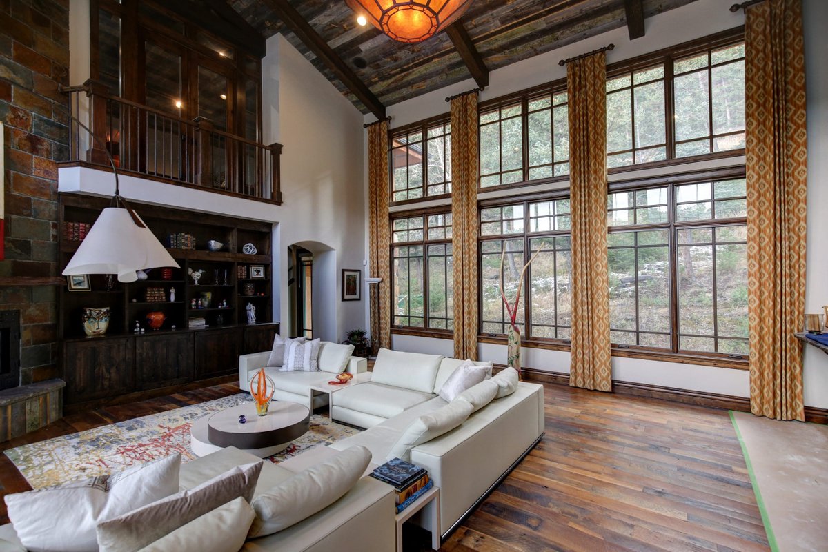 milehighpainter's tweet photo. Want to achieve a similar look for your interiors?

Book your project in advance and get a 20% savings on your total bill.

➡️ https://t.co/mXWyFX9REK
📞 (303) 650-0933 https://t.co/USLPIpp1nL