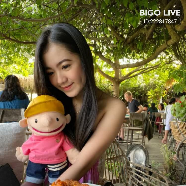 Masuk dan nonton LIVE 🔥Memel di #BIGOLIVE  
slink.bigovideo.tv/heswfc
