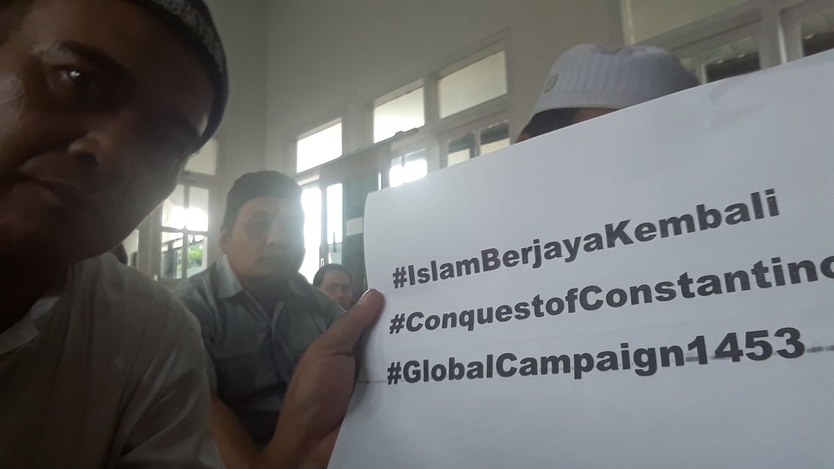LakaLak53857839's tweet photo. Menyongsong Abad Khilafah,menundukkan Romawi,aamiiin...
Tentukan posisimu wahai kaum muslimin. Dibarisan siapa kamu akan berdiri? #ConquestofConstantinople #IslamBerjayaKembali #GlobalCampaign1453 #CD5T https://t.co/puLP09aHme