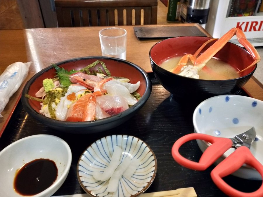 境港の市場には新鮮な絶品海鮮が溢れる おすすめグルメや朝食を紹介 旅行 お出かけの情報メディア
