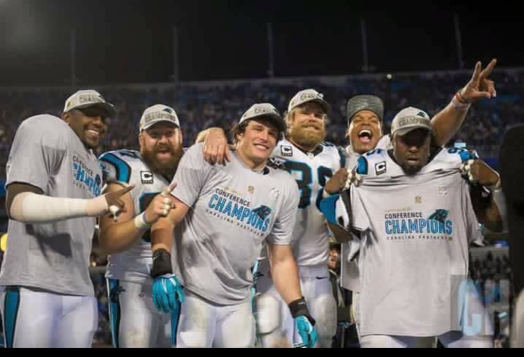 randywattson's tweet image. This picture says it all. Until we win a Super Bowl this is the standard. 😢😢
