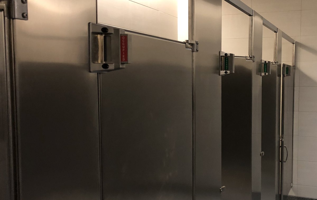 PaulLindelien's tweet photo. Apparently us #Portland men need signs on the bathroom stalls letting us know if itโs occupied or not.... #KeepPDXWeird https://t.co/Bcw5JrXhKs