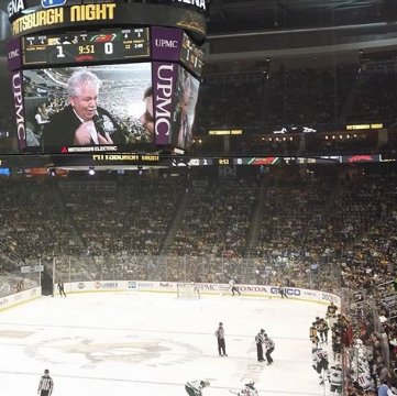 wqed's tweet photo. Great chatting with you @CelinaPompeani and all of our neighbors! #LetsGoPens #PittsburghNight @rickaroundhere @penguins https://t.co/cBws30m6ke