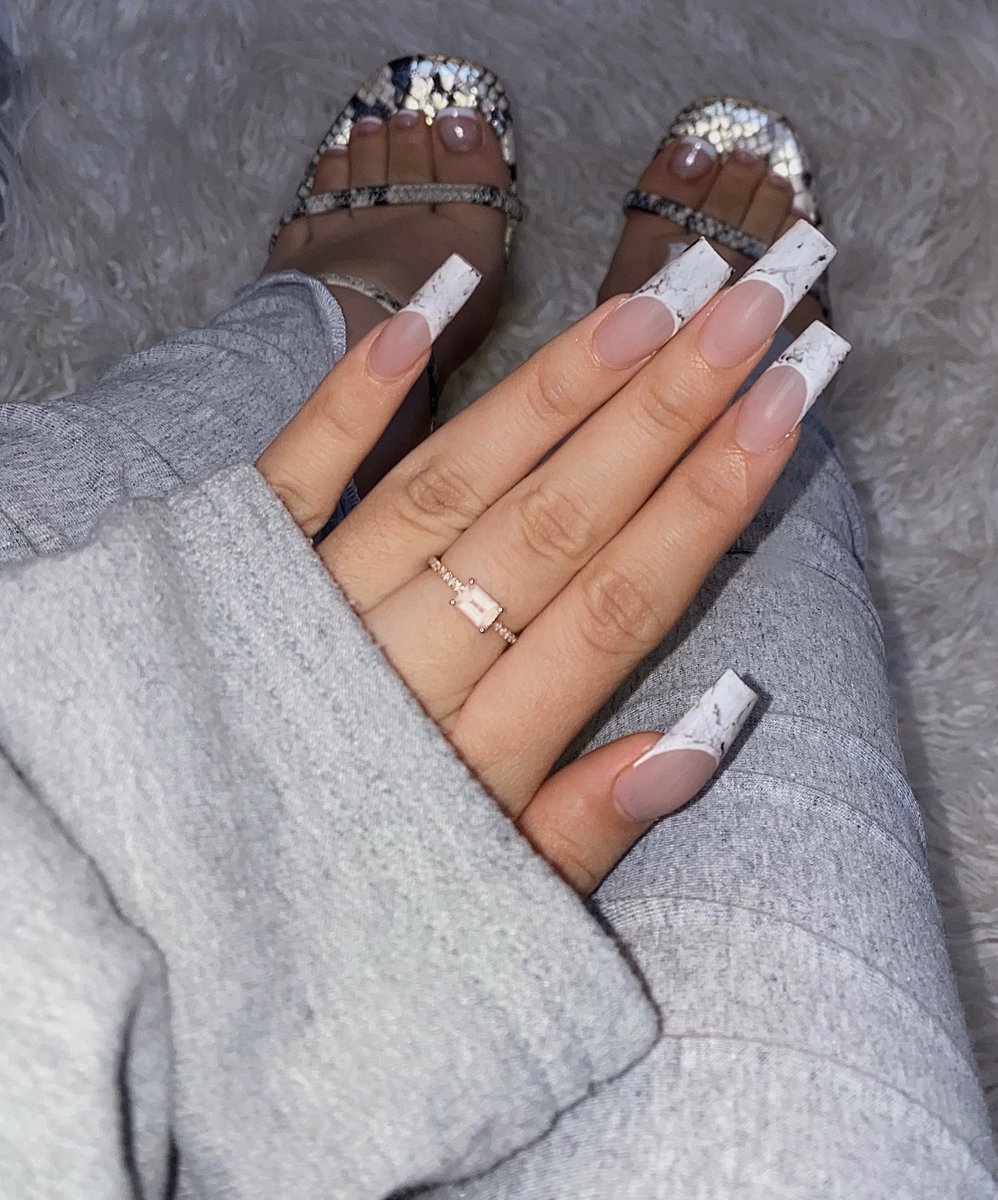 _essjayee's tweet photo. Marble tips 💕 https://t.co/HdOSKcQSA4