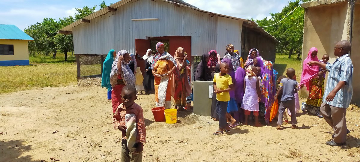LionBahari's tweet photo. On Sunday 12th January 2020 we went Kidimu School for the Deaf, Ramisi to handover the 4th Borehole for this Lionistic year and 24th since we embarked on this project. This borehole was very kindly donated by Simone Amati, Laura Mininni and Lions Club Sesto Fiorentino - Italy. https://t.co/bogzv2sAcM