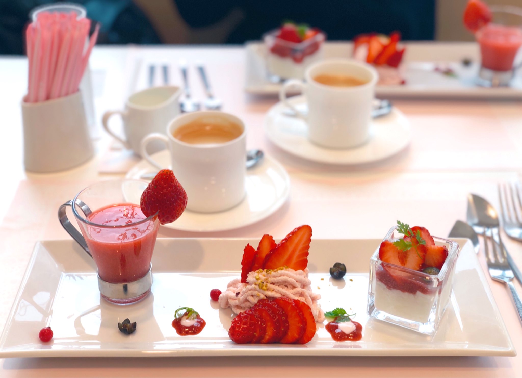 新宿高島屋店 - Search / X