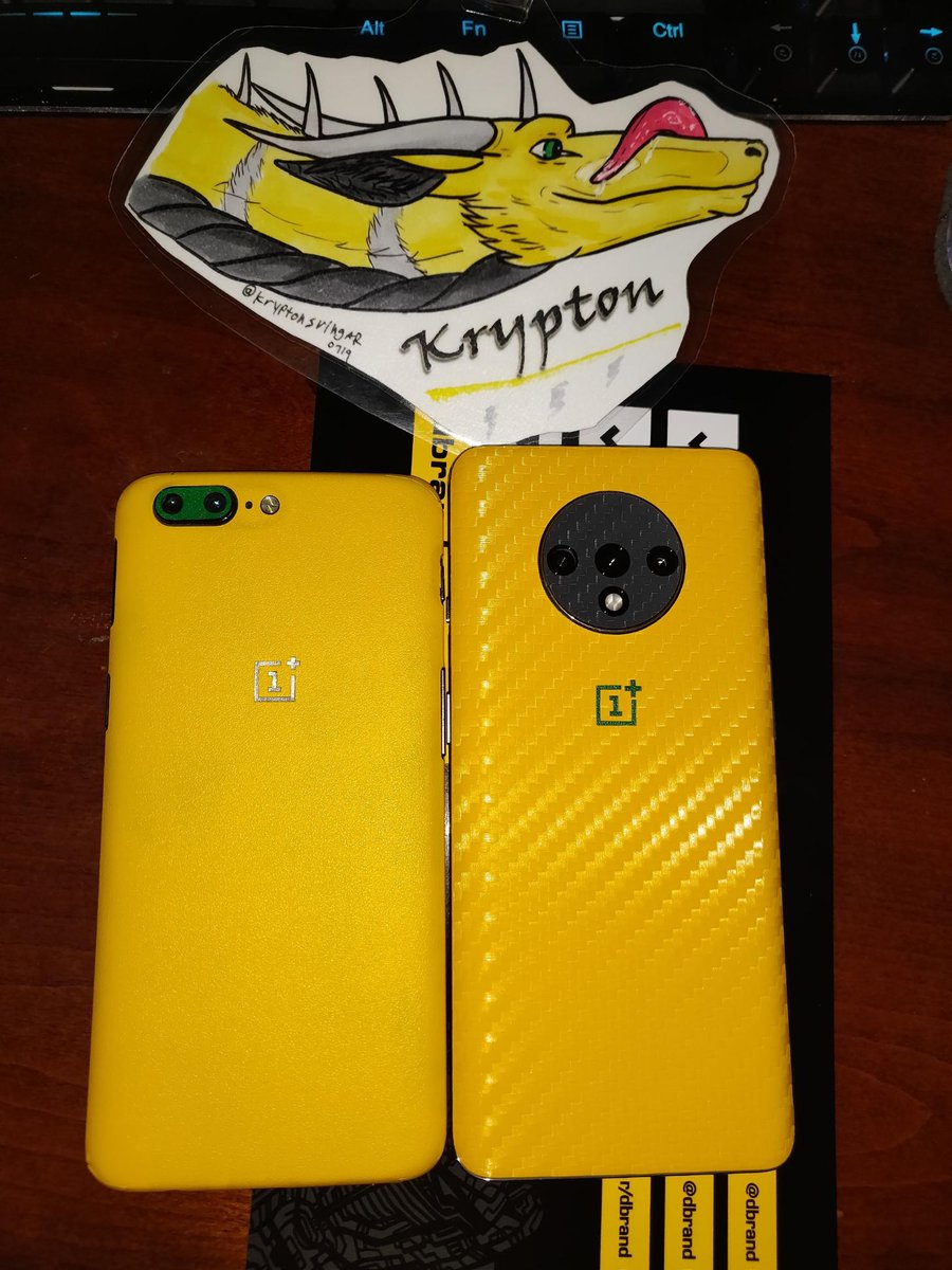 KryptonSvingar's tweet photo. #OP7t All grown up. ๐๐ฒ๐ @dbrand
#techfur #furry #fursona #dragonsarebetterthanrobots https://t.co/0TOR4X4Qmq