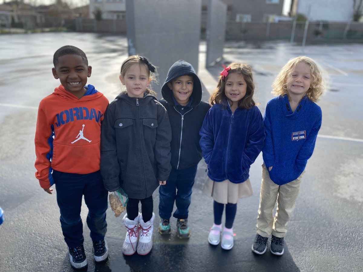 MrsKatieSanchez's tweet image. We are better together! #KindnessMatters #WCSReflective