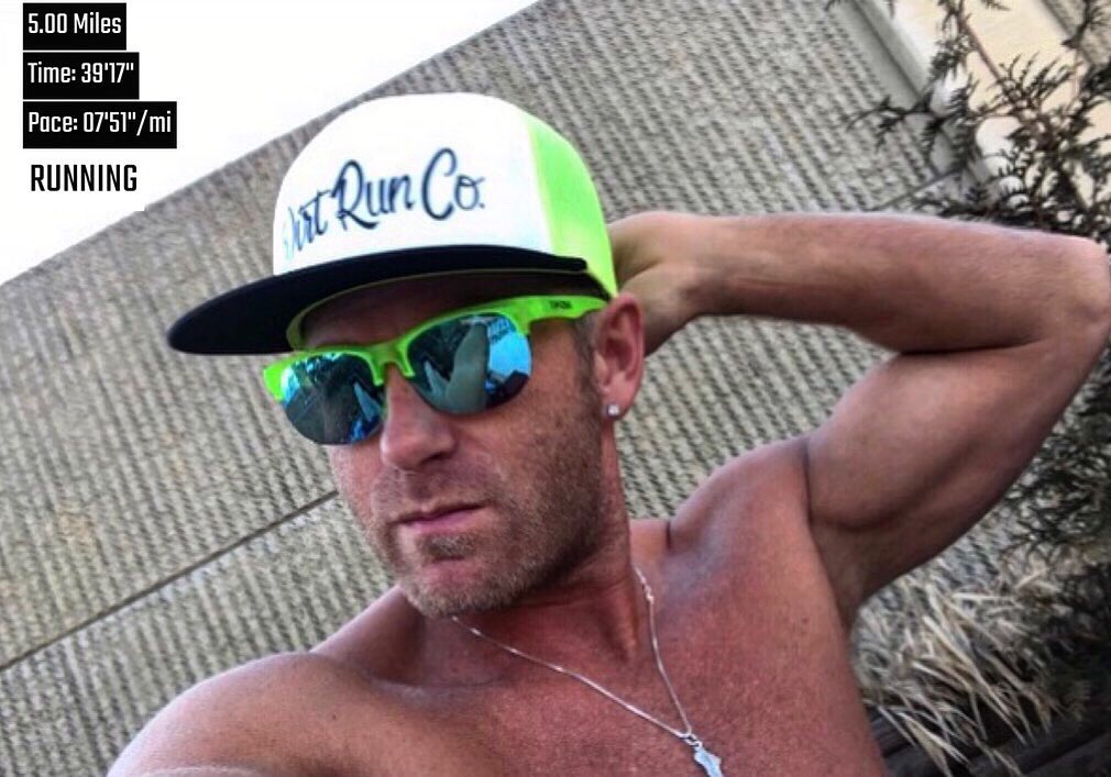 gocraigrun's tweet photo. Two for Tuesday
If felt great getting out and enjoy two runs today, one day one night.
#terrifictuesday 👍 with @tifosioptics & @dirtrunco
.
#tifosioptics #tifosiruns #dirtrun #tuesdaymotivation #running #marathontraining #runner #run #tuesdaygrouprun #runomaha #runningfriends https://t.co/5qvovX2EZ1