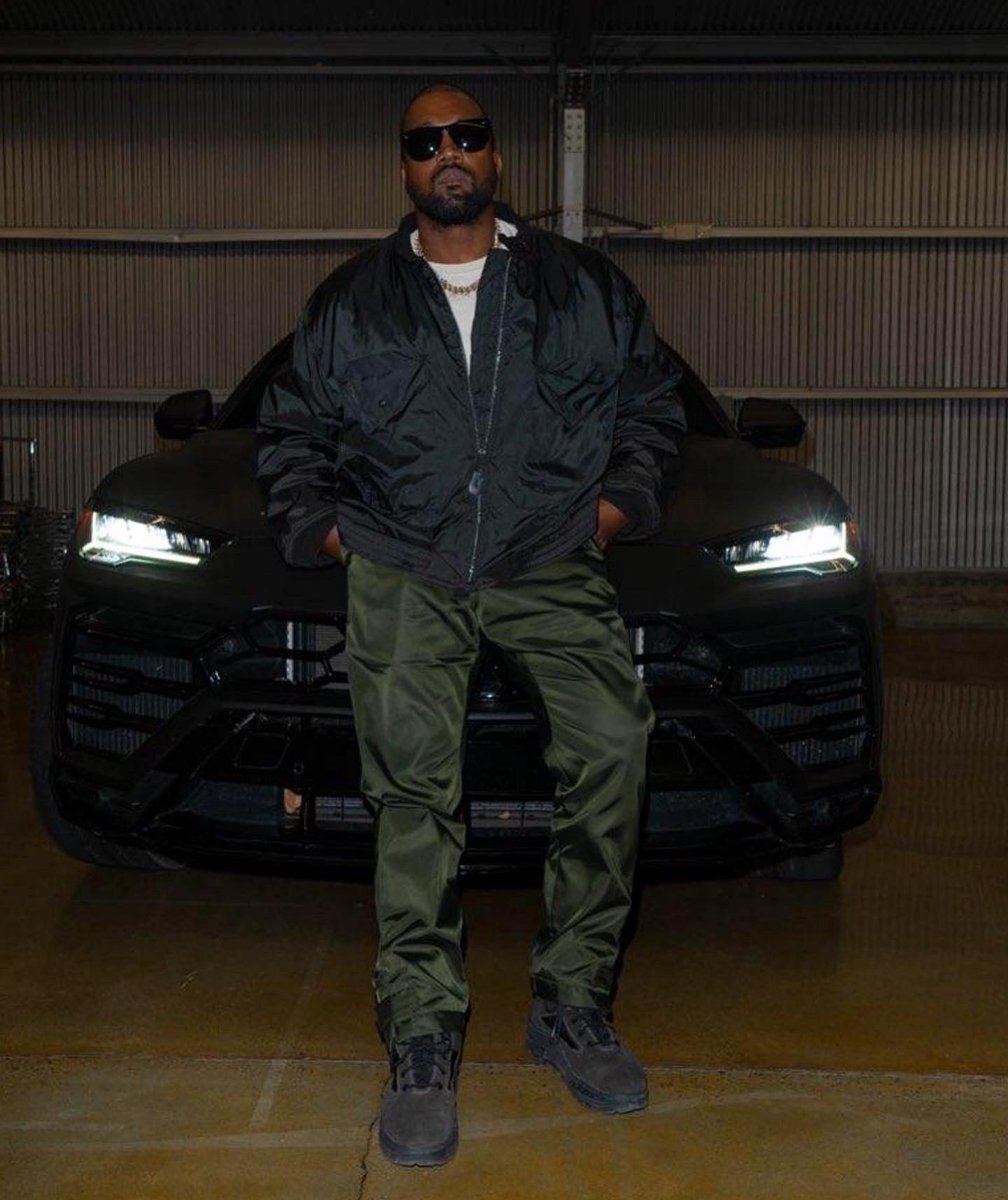 KimKardashian tweet picture