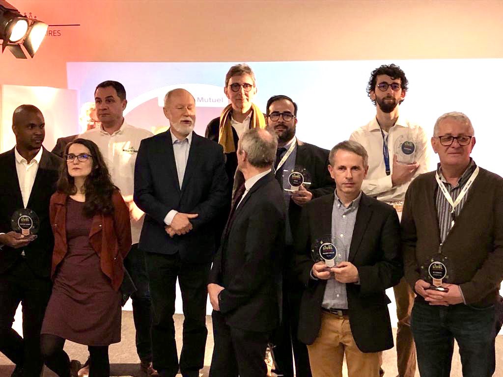 Agrauxine's tweet photo. [🥈] Hier soir étaient remis les prix #SIVAL20 #Innovation. Notre solution de biocontrôle Julietta, pour lutter contre le botrytis et la moniliose, a remporté la médaille d’argent ! Bravo à toutes nos équipes qui ont continué à ce succès ! 👏 https://t.co/3I1FnKytcq