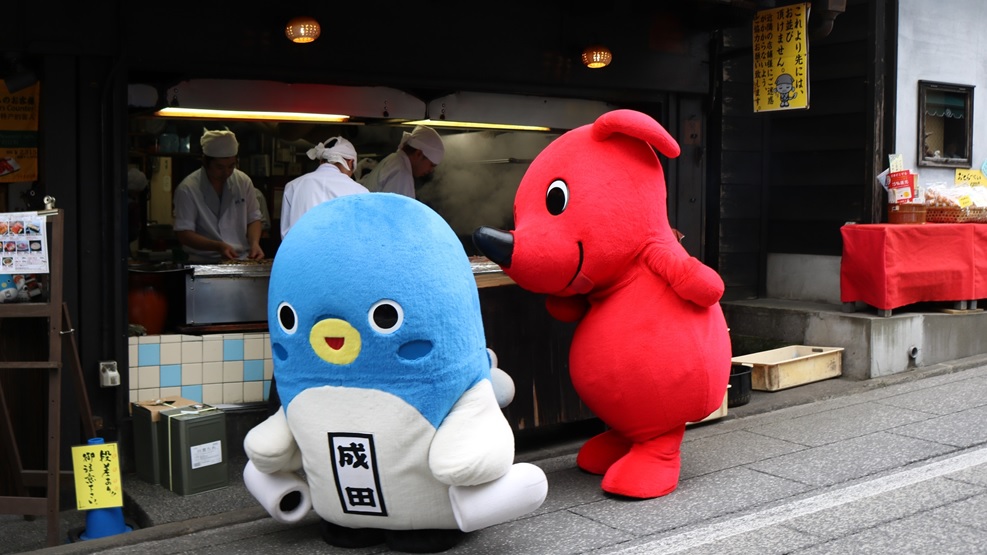 ট ইট র うなりくん みなさんごきげんよ チーバくん 何回も言ってるけど ぼくを食べたってお肌がうるうるになるってことはないんだよ 震 うな コラーゲンの日 コラーゲンの多い食べ物ランキング 3位 うなぎの蒲焼