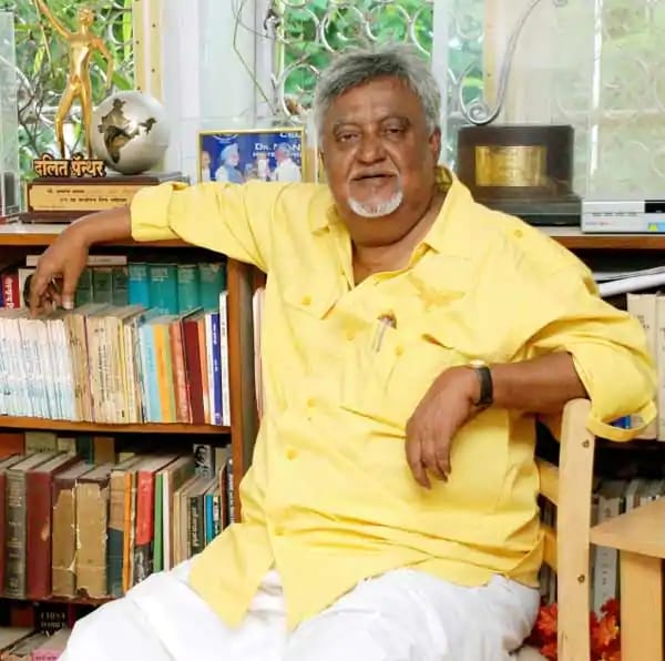 dhananjay_munde's tweet image. प्रस्थापित व्यवस्थेविरुद्ध विद्रोहाची मशाल हाती घेऊन आपल्या कवितेतून मर्मावर बोट ठेवणाऱ्या पद्मश्री नामदेव ढसाळ यांना स्मृतिदिनी विनम्र अभिवादन!

#NamdevDhasal