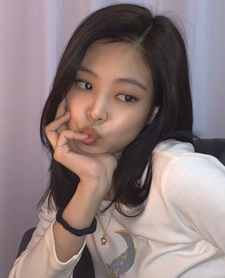 jennie (@jenniefeed) on Twitter photo 