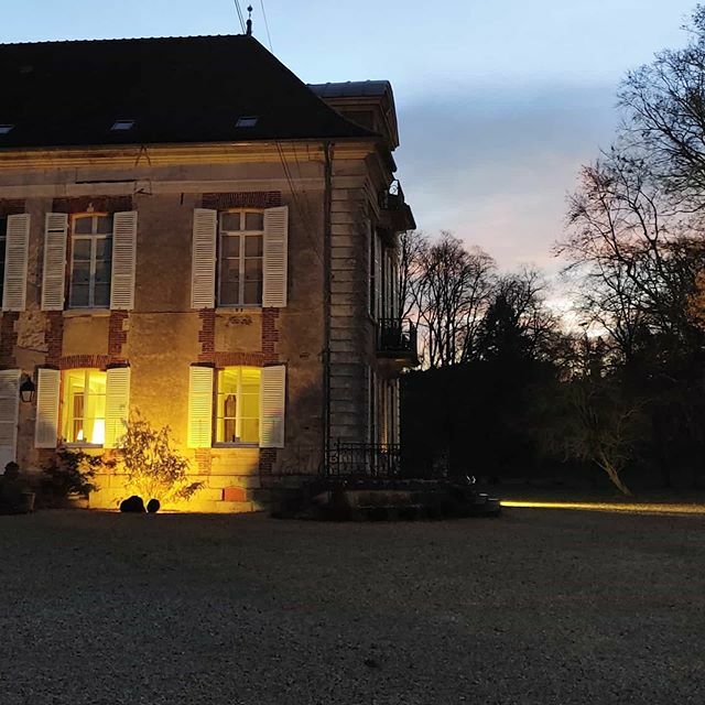 deVauluisant's tweet photo. Bonjour! https://t.co/1hNgFflCM1 https://t.co/qaaxc2UZmh