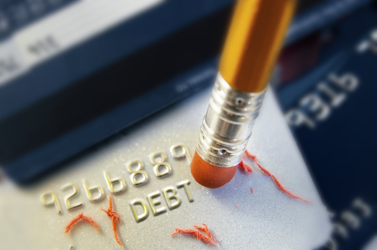 SintonsDebt's tweet photo. #SintonsDebtRecoveryTips a Charging order is a two-stage process; an Interim Order and a Final Charging Order. If no objection is raised by the debtor, the Court will deal with the application without a hearing. Speak to our team to find out more #Day3 #Enforcement #ChargingOrder https://t.co/6SxvXdCIB1