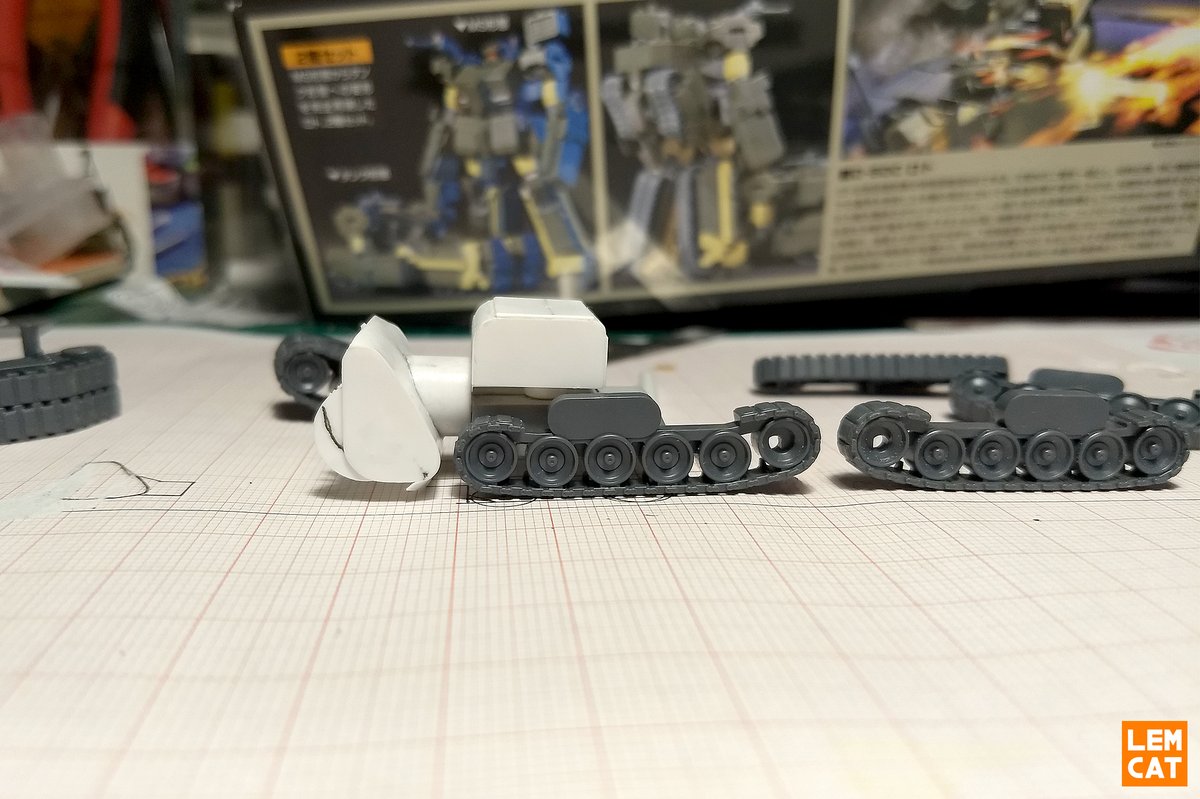 lemcat's tweet photo. A LOTOf tracks π€
#Mak #MaschinenKrieger #MakItalia #KowYokoyama #Gachanen #GroupBuild #MakAtWork #Modellismo #Lemcat #PKA #Snow #Honda #Heinrich #WurthAmbassador #Schneepflug #Spazzaneve #Snowplow #WIP https://t.co/DfgHBOuRHs