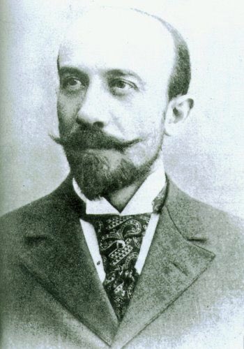  #LesCinéastesDuHangarRangée 9190 - GEORGES MÉLIÈS8 décembre 1861 - 21 janvier 1938(France)- Escamotage d’une dame au théâtre Robert-Houdin (1896)- Le Manoir du Diable (96)- Le Voyage dans la Lune (02)- Le Voyage à Travers l’Impossible (04)- À la conquête du pôle (12)